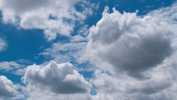 夏雲