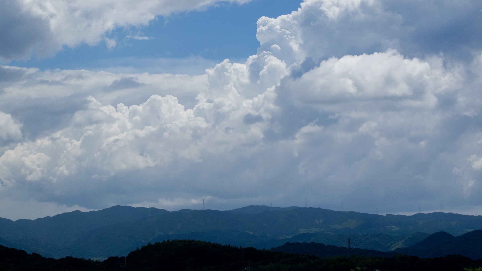 夏の風物詩 山と入道雲 積乱雲 のデスクトップ壁紙 ワイド画面 19 1080